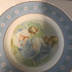 Avon tenderness commemorative plate
